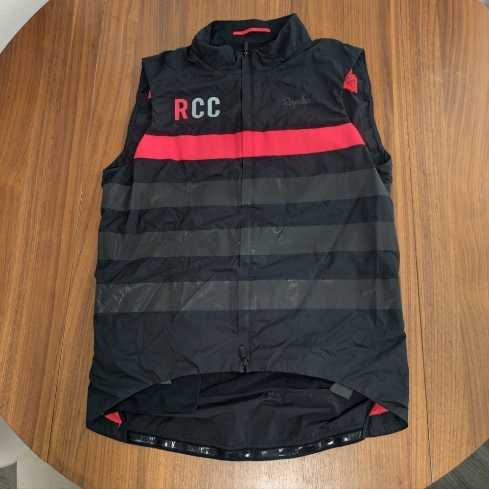 Like❌Sold❌ New! - Rapha Brevet Insulated RCC Vest / Gilet - Black/ Pink